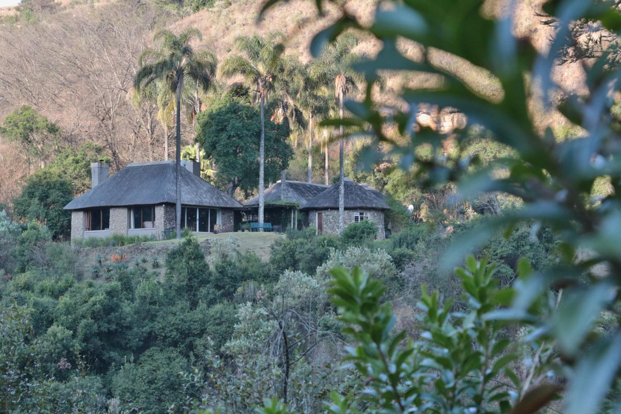 Kukummi Lodge - Formerly Mackaya Bella Country Lodge Champagne Valley 外观 照片
