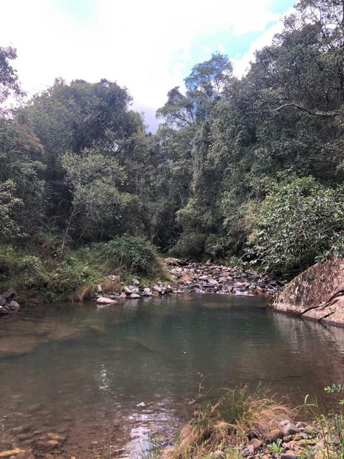 Kukummi Lodge - Formerly Mackaya Bella Country Lodge Champagne Valley 外观 照片